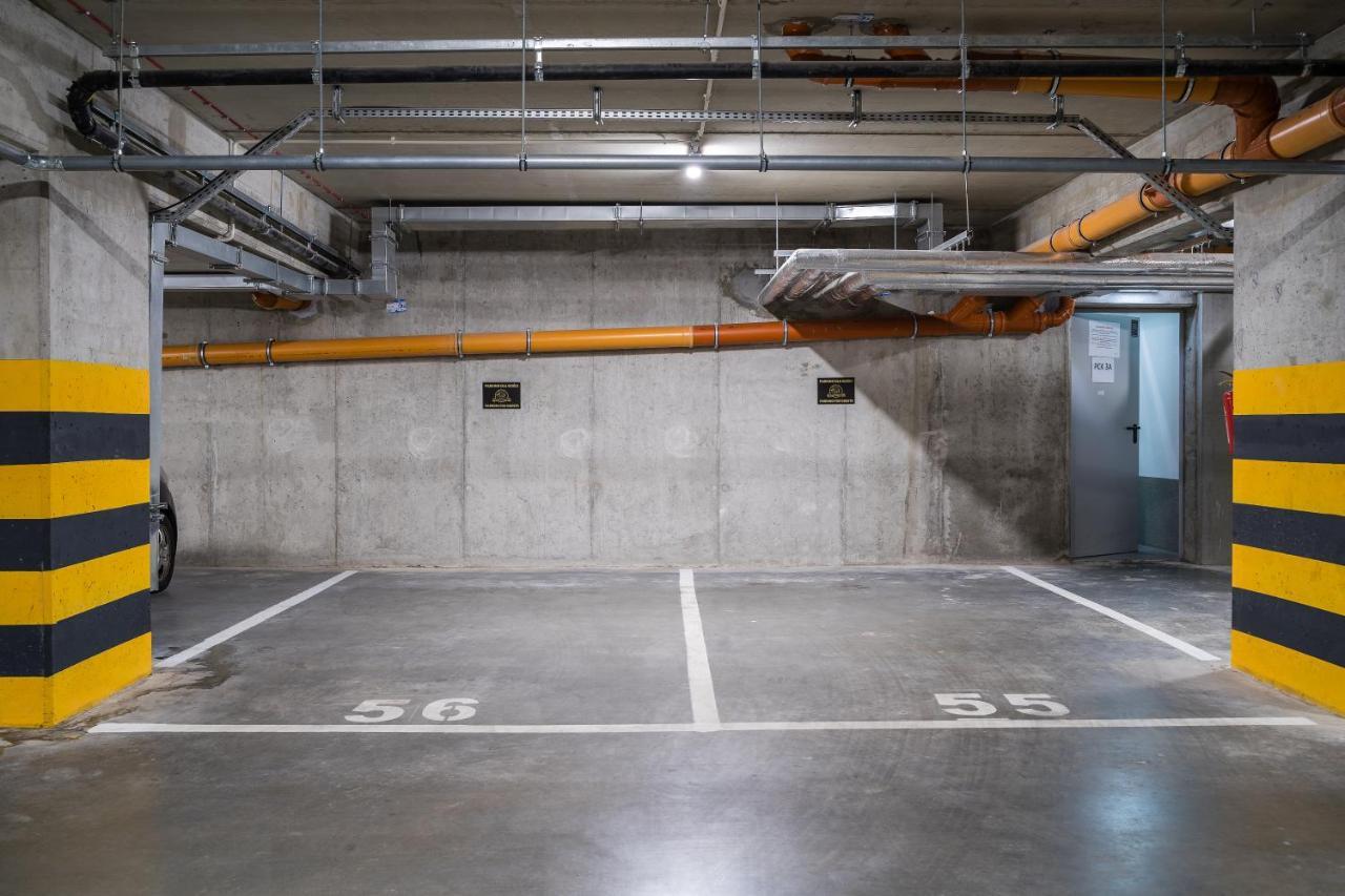 1555 Apartments II Z Miejscem Parkingowym Torun Bagian luar foto